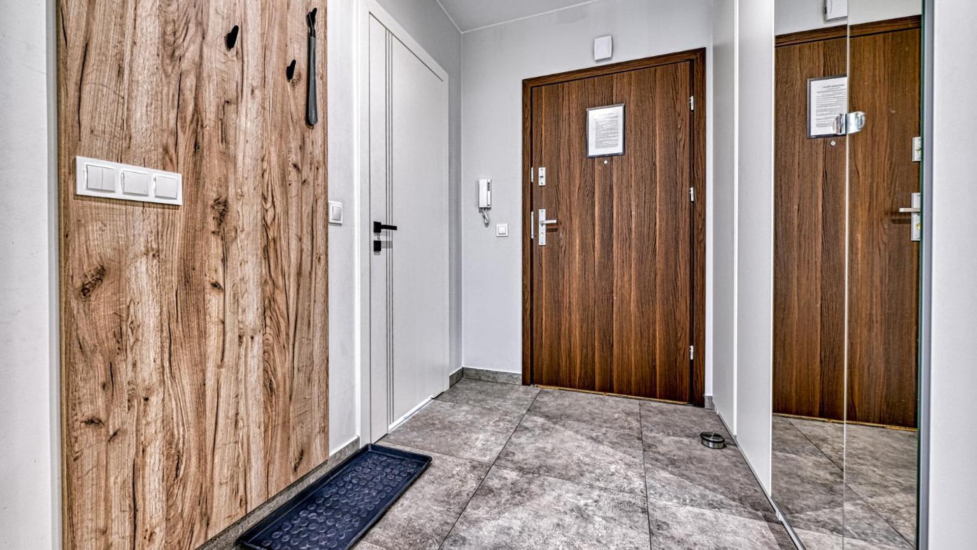 Triventi Mountain By Royal Aparts Apartment *
